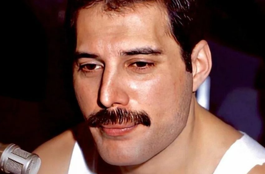  Why Freddie Mercury’s family burned all but one of his possessions, and What is this item